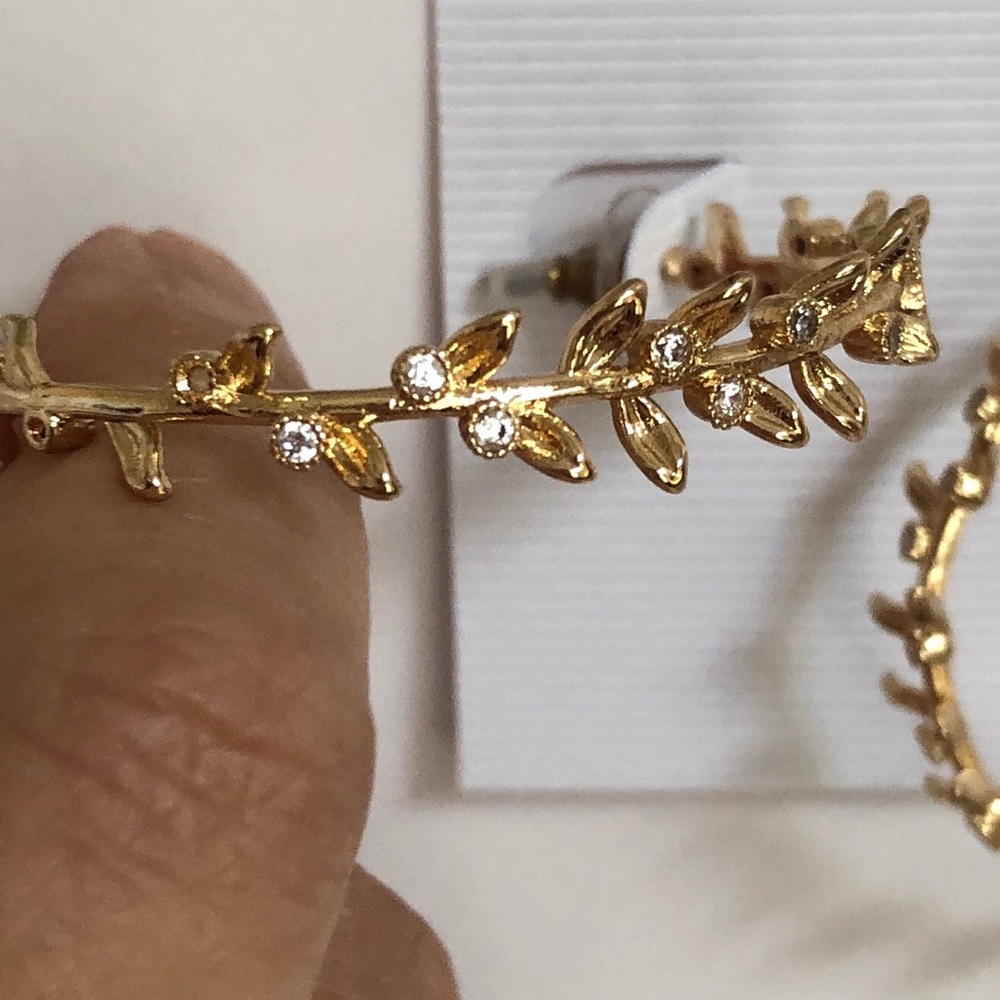 Stella & Ruby Gold Plated Hoop Earrings Trailing Leaf Crystal Accent - Picture 4 of 6